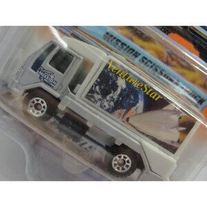 Matchbox Mission Scissors Truck #37 In Protector Cover NIP 1999